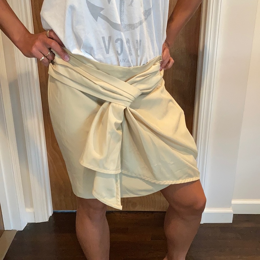 DS Lab Beige-Gold Short Skirt